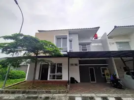 BEST PRICE BRAND NEW TOWNHOUSE DI VETERAN