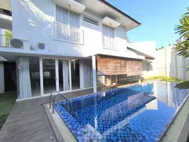 Rumah GRAHA FAMILI Blok P Surabaya Barat full furnish