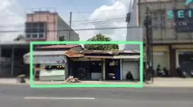 Rumah 455m makamhaji Jl Slamet Riyadi dkt Tugu lilin dekat kota solo