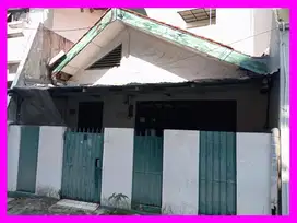 Dhyana Rumah lama ukuran 5.8x15m di Tomang