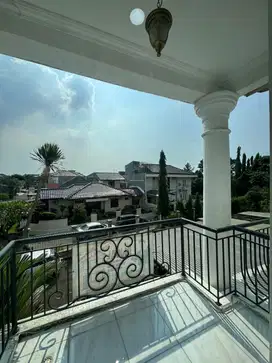 Rumah Di Villa Melati Mas Residence Tangerang Banten