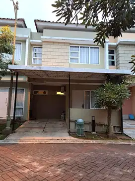 DIJUAL RUMAH Virginia Village, Paramount Gading Serpong