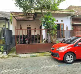 Rumah SHM Oma View Cemorokandang Malang Kota Dijual cepat B.U Poll