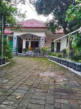 Rumah Bagus Murah Bonus Kontrakan 4 Pintu di Pajarayan Cikampek Barat
