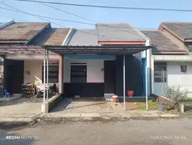 Rumah Siap Huni Cocok Untuk Pasangan Muda di Manglid Sayap TKI