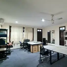 Rumah Kebayoran Baru Area Tenang Hanglekir