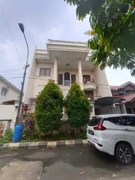 DIJUAL RUMAH NYAMAN & ASRI DI PERUMAHAN PURA MELATI, PONDOK GEDE