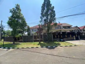Rumah hook luas besar di komplek antapani bandung