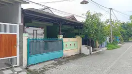 Perum Gebang Raya Blok AC No 09 Kel Gebang Kec Sidoarjo Kab Sidoarjo