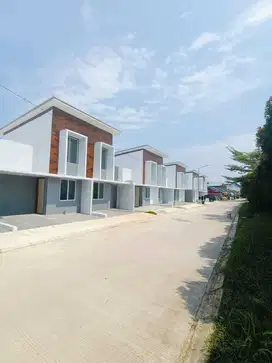 SALE Rumah 2LT Central Raya Aviari Batu Aji Siap Huni Cantik Mewah