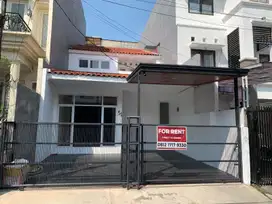 Disewakan Rumah Siap Huni Di Alam Segar Pondok Indah