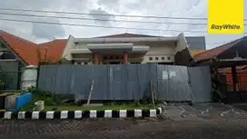 Dijual Rumah SHM di Jalan Gayungsari Surabaya