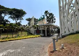 DIJUAL RUMAH MEWAH 2 LANTAI SIAP HUNI  DI HARAPAN INDAH BEKASI KOTA