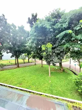 Rumah Hook Di Bintaro Jaya Tanah Luas 8117