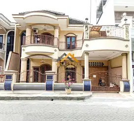 Dijual/Disewakan Villa 2 Tingkat Komplek Cemara Asri  Jalan Sakura