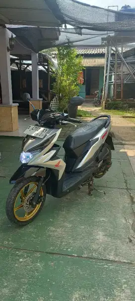 (FOR SALE) honda Beat Eco 2017
