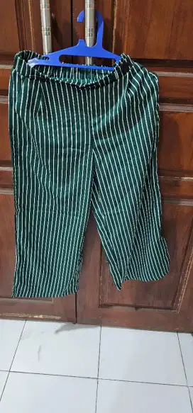 Celana panjang kain
