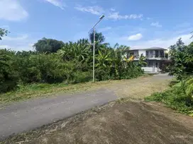Dekat Ke Kampus UGM Dan UII Tanah Apik Tepi Aspal Akses Mobil Lancar