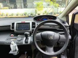 Honda Freed PSD 2013