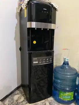 Kris Dispenser Galon Bawah