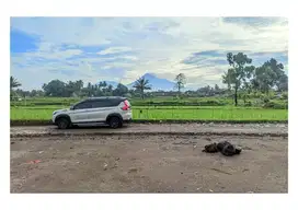 Utara Hotel Hyatt Jalan Palagan, View Gunug