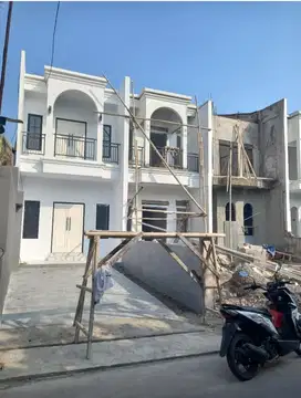 Rumah FRESH IDAMAN SIAP HUNI JATIWARINGIN 5menit Stasiun LRT
