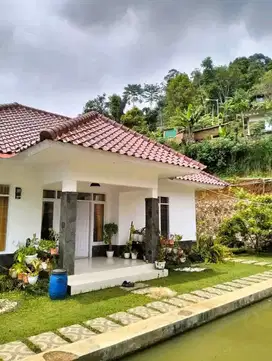 Villa Bagus murah di  Mekarmanik Cimenyan kota Bandung