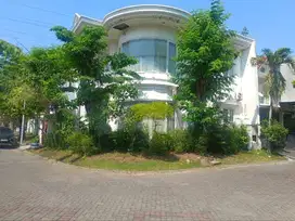 Rumah Bagus Dan Mewah Lokasi Strategis Surabaya Villa Valensi