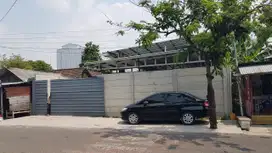 RUMAH PEDOPO + GARASI 400 m2 DI SRAGEN KOTA, JAWA TENGAH