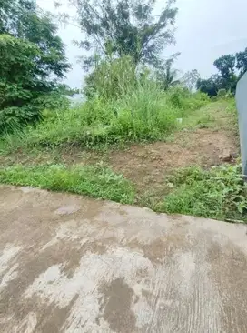 BUTUH UANG! Tanah 125m² Dekat UNNES Cuma 215 Juta! Murah Banget INI!