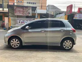 Toyota Yaris 2010 Bensin