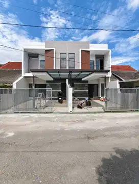 Jual Rumah BARU akses Jalan BESAR STRATEGIS di Margahayu Metro Bandung