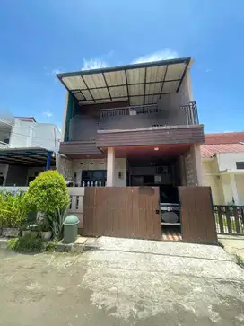 Dijual Rumah Dua Lantai di Mediterania Dkt Tol dan LRT Jatibenening