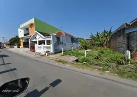 Tanah baturan raya colomadu surakarta
