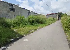 Tanah gonilan menco kampus ums kartasura