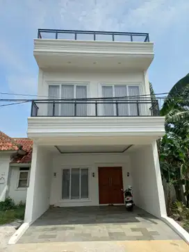 Dijual Rumah Siap Huni Kolam Renang Sentul City Bogor