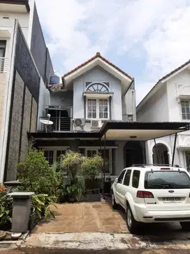 Jual Cepat Rumah Cantik Harga Di Bawah Pasar Legenda Wisata Cibubur.