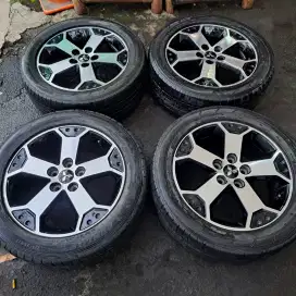 Velg dan ban ring 17 xpander cocok buat innova terios rush