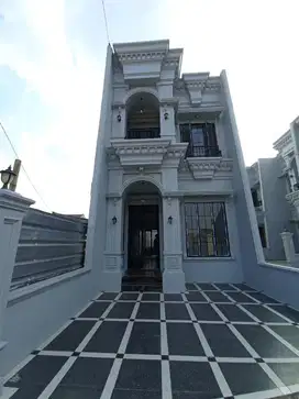 DI JUAL RUMAH MEWAH 2 LANTAI DI KOTA DEPOK DEKAT RUMAH SAKIT HGA