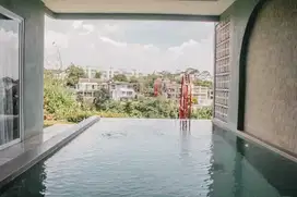 Rumah/Villa siap huni di Resor Dago Pakar ada kolam renang