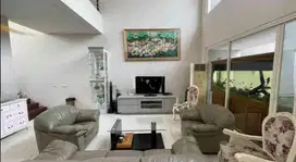 RUMAH GRAHA FAMILI dkt Pakuwon Citraland Dian Istana Darmo Permai