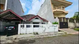 Rumah Kutisari Tenggilis Mejoyo Surabaya Timur