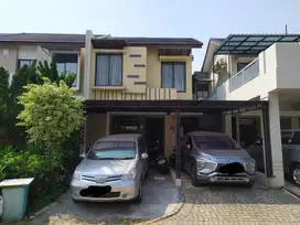 Dijual Rumah Siap Huni 3 LT Casa Jardin Jakarta Barat