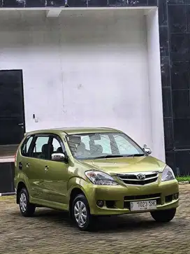 DP 14JT // DAIHATSU XENIA Li MT 2009
