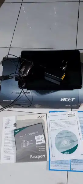 Notebook acer one lengkap dus