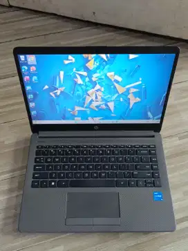 Laptop HP 240 G8 i5 Gen 11 Ram 8 GB Ssd 256 GB Windows 11 Home