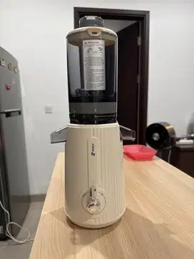 Juicer sanex second