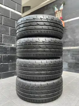 235 50 18 Bridgestone Potenza RE003 R18 Innova Zenix Reborn Venturer