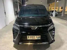 Toyota Voxy 2.0 AT 2019 Hitam PREMIUM B2321BIH