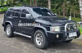 Terrano Spirit S1 2003 Hitam